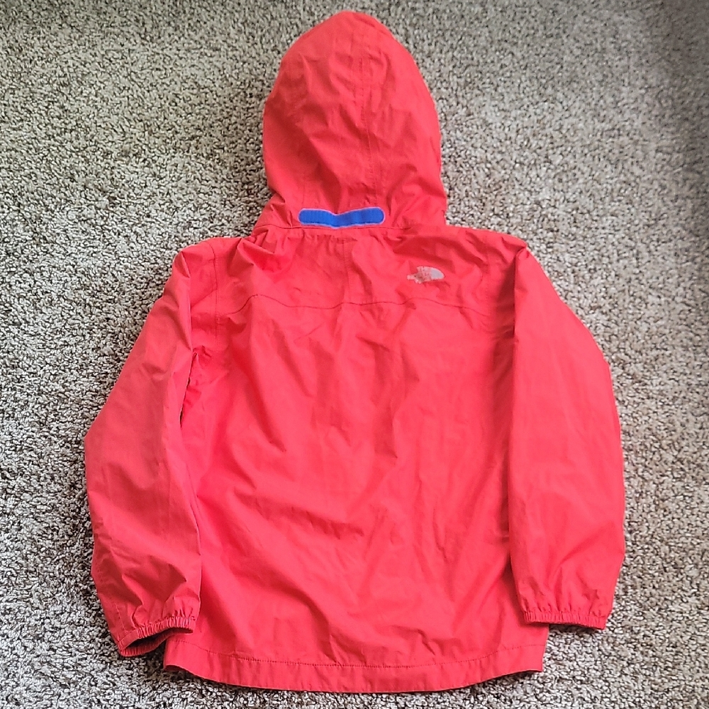 The North Face Kids Red Jacket - Picture 6 of 6